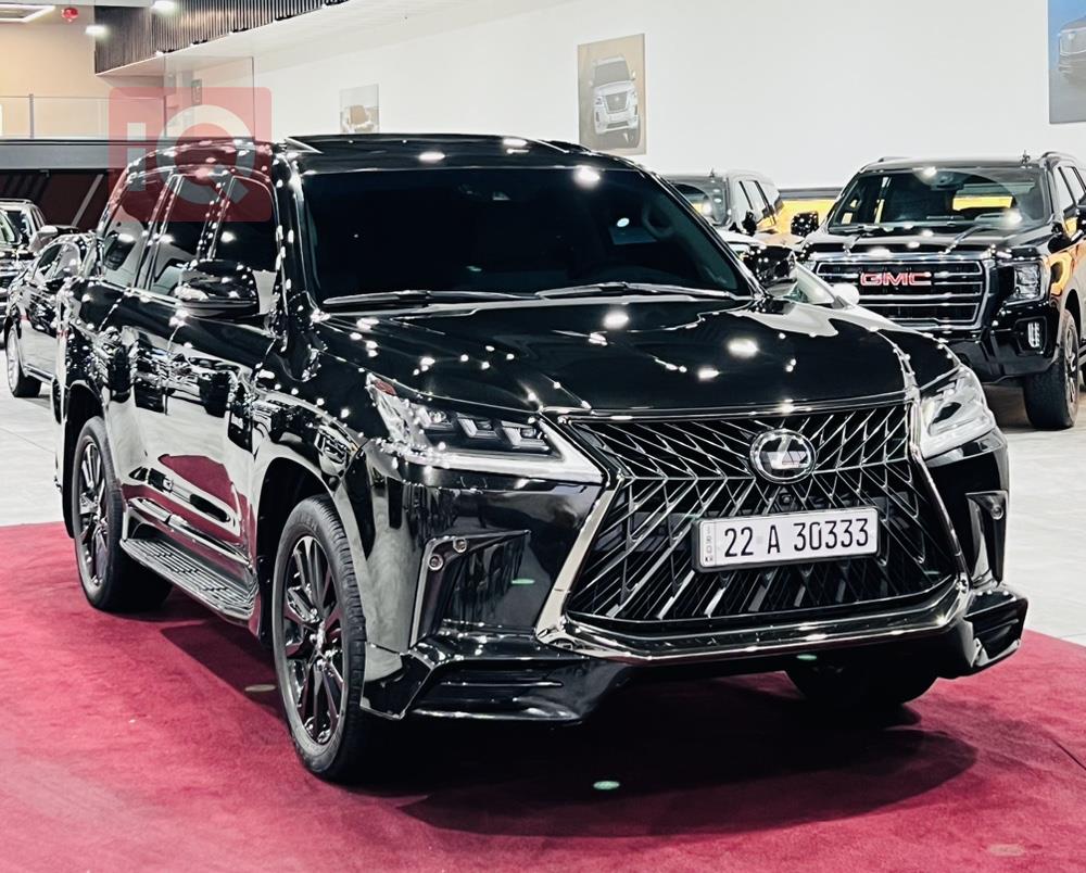 Lexus LX